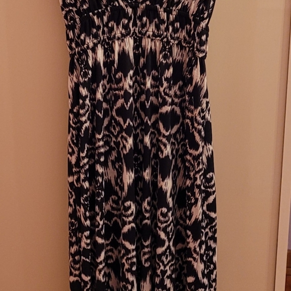 1 Maxi Dress 👗 - Picture 4 of 4